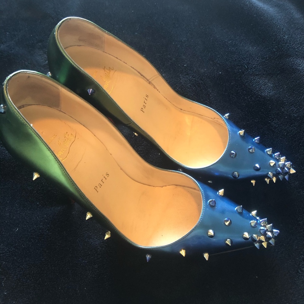 Gently worn Christian Louboutin pumps